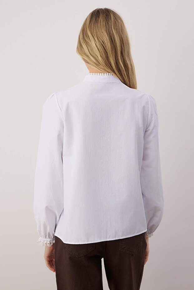 Beyaz Boho Dantel Detaylı Pamuklu Oversize Dokuma Gömlek TWOAW21GO0077 - 4