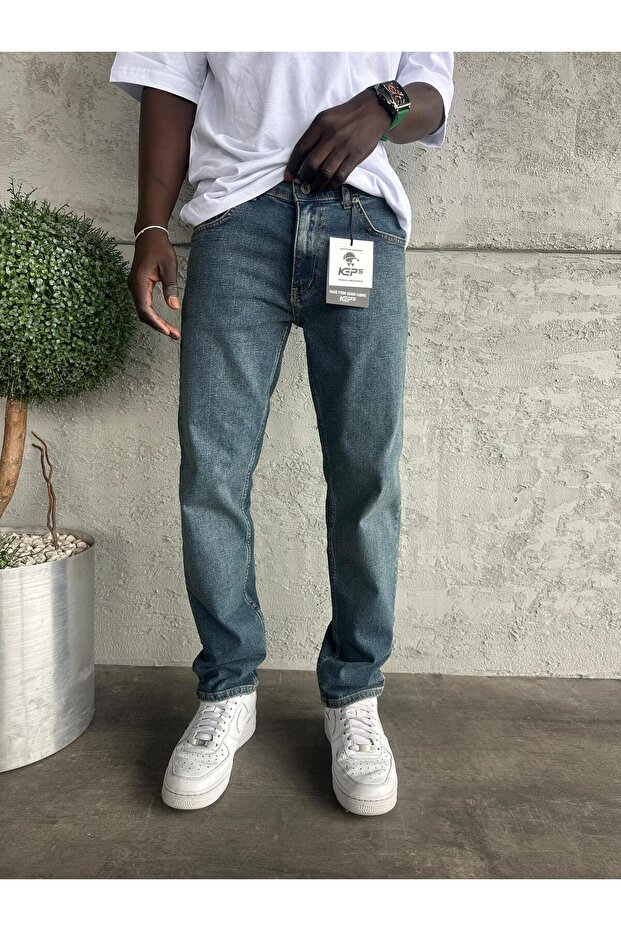 Blue Washed Stretch Fabric Regular Fit Jean
