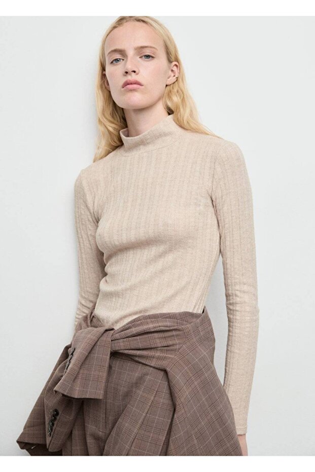 Lastikli dik yaka tişört - 1