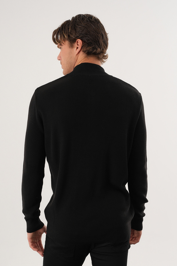 سترة تريكو أساسية للرجال بقصة عادية ونصف سحاب - 8