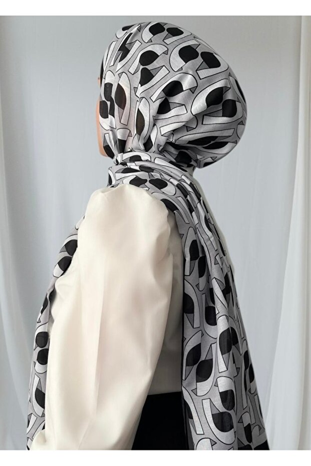 Geometric Patterned Black Gray Soft Shawl - 5