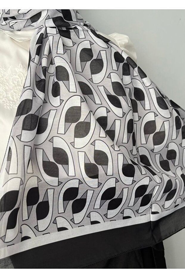 Geometric Patterned Black Gray Soft Shawl - 2