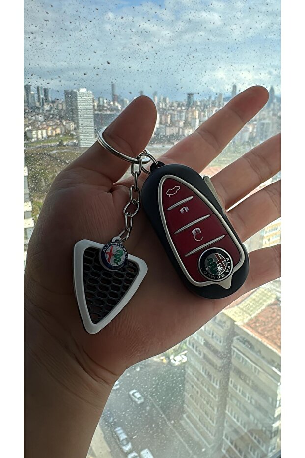 Alfa Romeo Anahtarlık