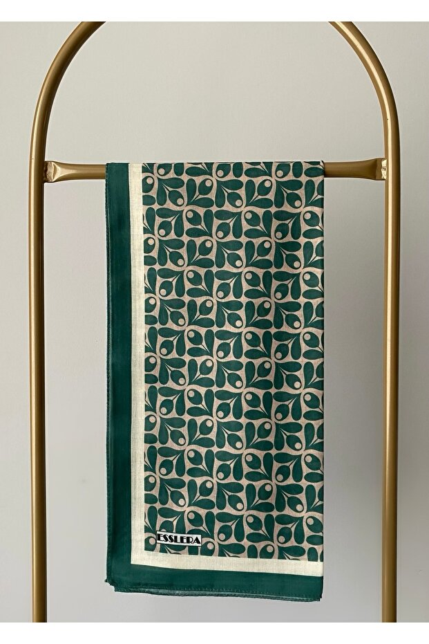 وشاح ناعم منقوش بالزهور باللون الأخضر - 7