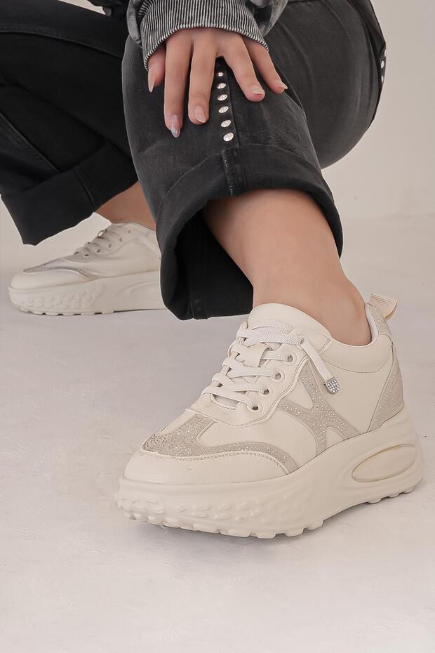 Erica Imported Special Series Genuine Leather Stone Detail Women's Sports Shoes Beige