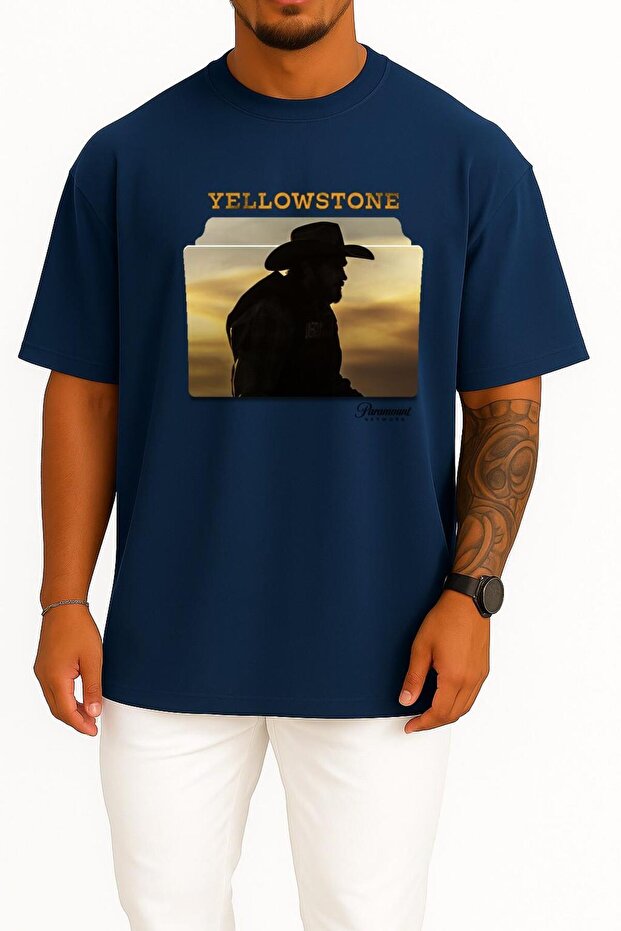 Oversize Yellowstone Foreign Series Chest Design Unisex T-Shirt