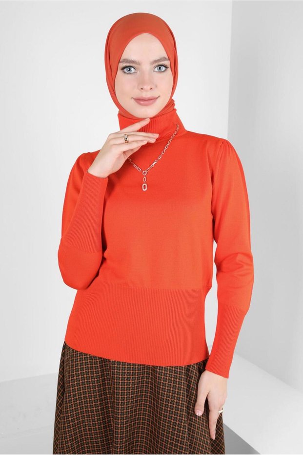 كنزة صوفية بياقة عالية 44097