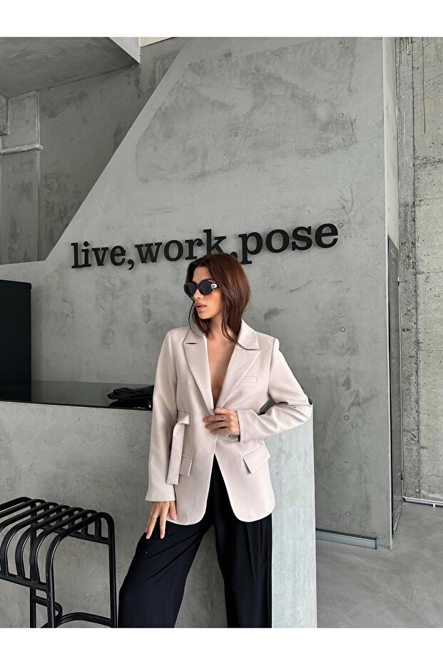 Kadın Kemerli Premium Ceket - 4