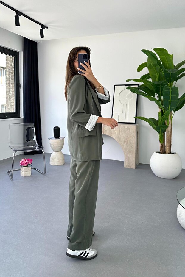 Kadın Kolu Katlamalı Ceket - 4