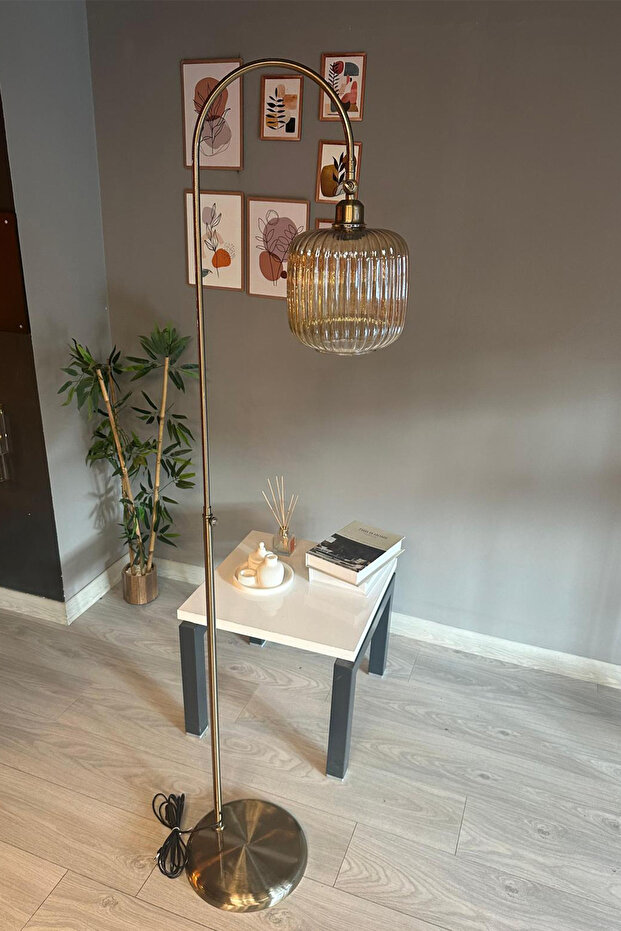 Dimmerli Işığı Ayarlanabilen Işığı Artırılıp Azaltılabilen Bal Cam Eskitme Hareketli Başlık Lambader - 2