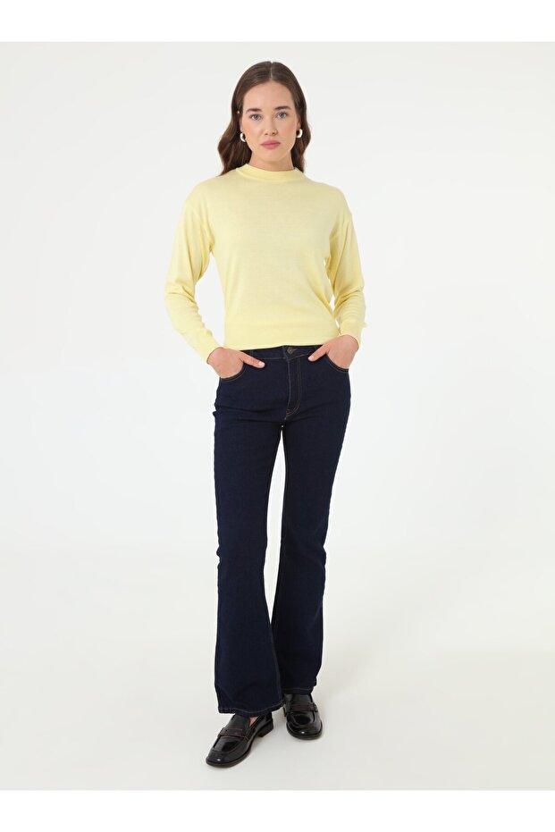Yumuşak Tuşeli Basic Triko Kazak - Acik Sarı- - 2
