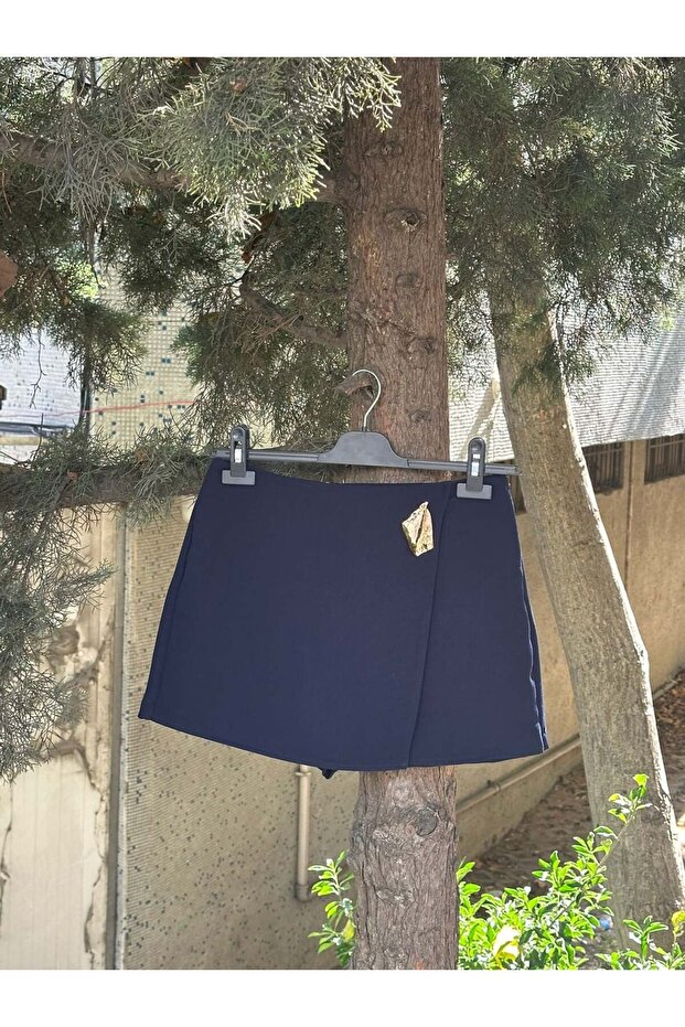 Düğme Detaylı Şort Etek - 2