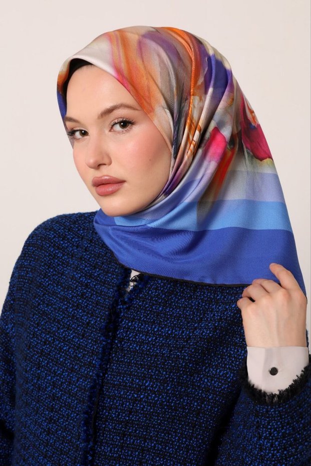 Trend Twill Scarf Special Design Color Gradient Stripe Floral Pattern