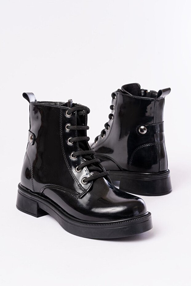02-2003 Black Patent Leather Lace-Up Zippered Daily Women's Boots