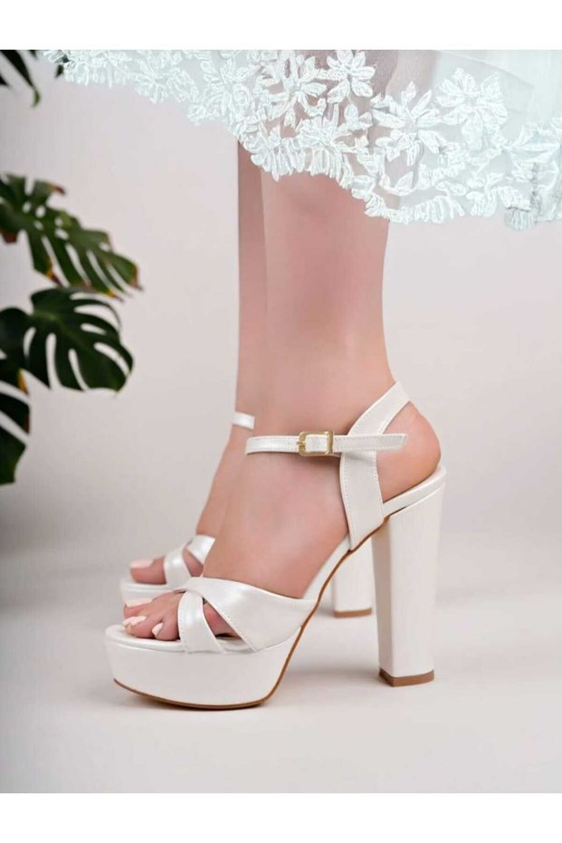 Women's High Heels Platform Wedding Dress Engagement Wedding White Shoes
