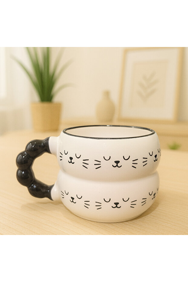 كوب سيراميك مصنوع يدويًا بالكامل مع مقبض مزين بالخرز ونقش وجه قطة - 1