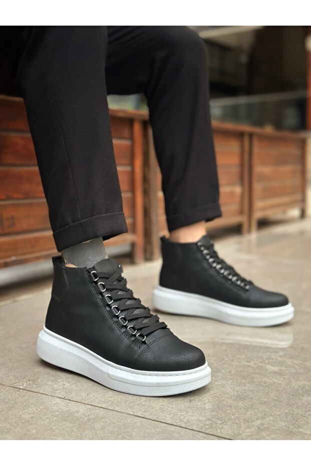 Siyah Bağcıklı Yüksek Beyaz Hafif Taban Tarz Erkek Spor Bot TGE230863 - 1