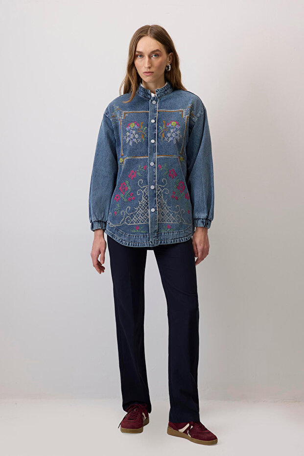 Embroidered Judges Collar Denim Jacket
