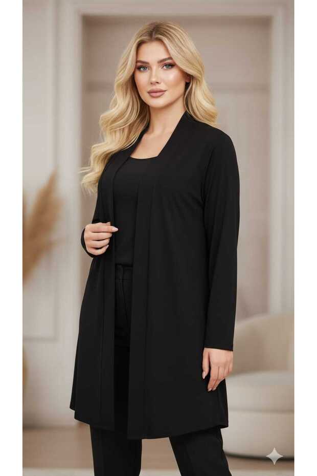 سترة رياضية عادية