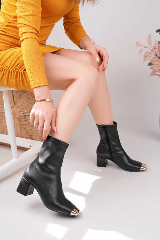Zippered Stretch Boots with Non-Slip Sole and Toe Accessories