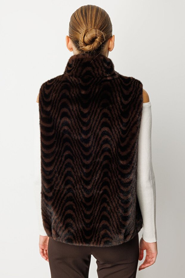 سترة من القطيفة منقوشة - 4