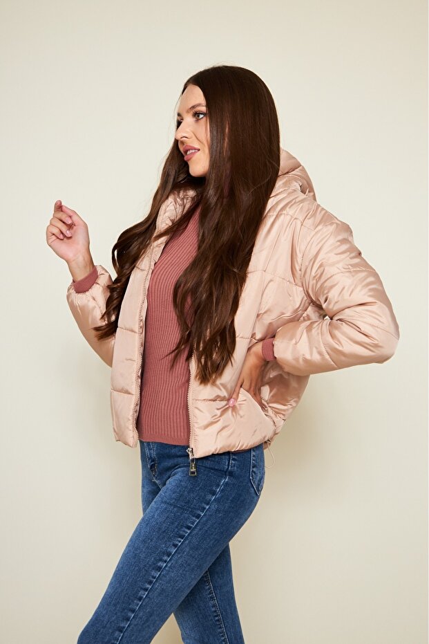 Kadın Kışlık Cepli Basic Kapüşonlu Pudra Şişme Mont - 3