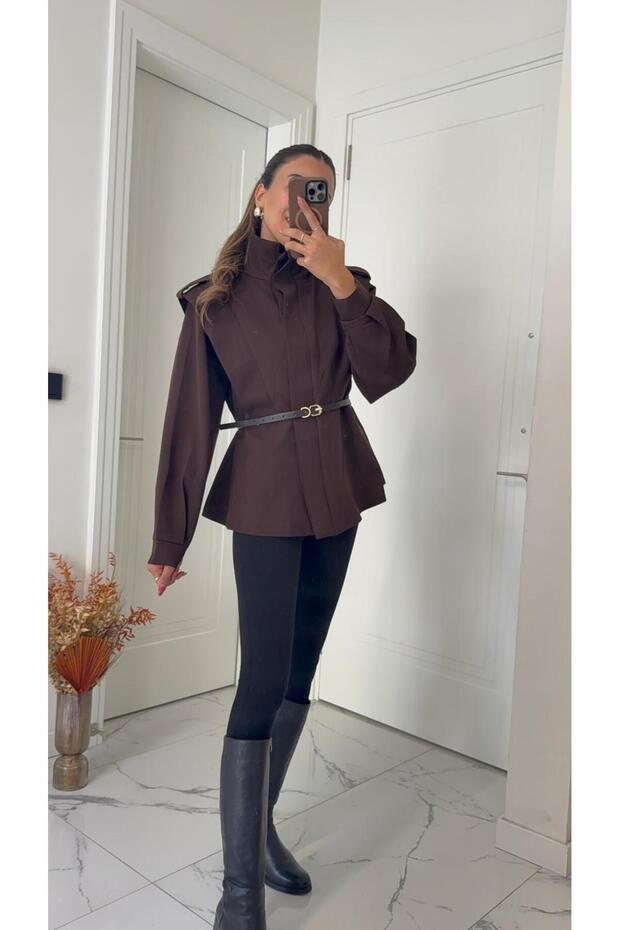 سترة بتصميم حزام بني - 2