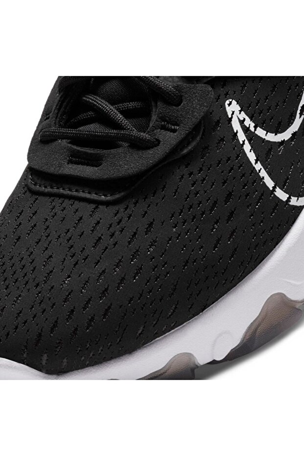 REACT VISION Men's Sports Shoes - 7