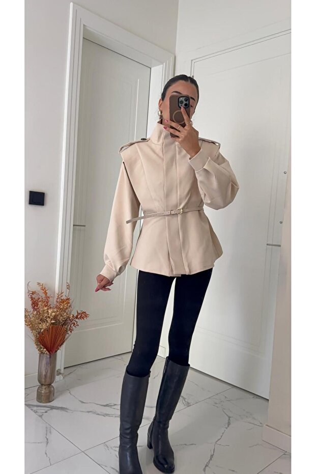 سترة بتصميم حزام بلون الكريم - 8