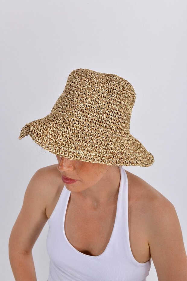 Sandstone toned woven raffia hat