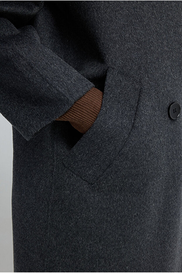 Kapüşonlu Kaban - 3