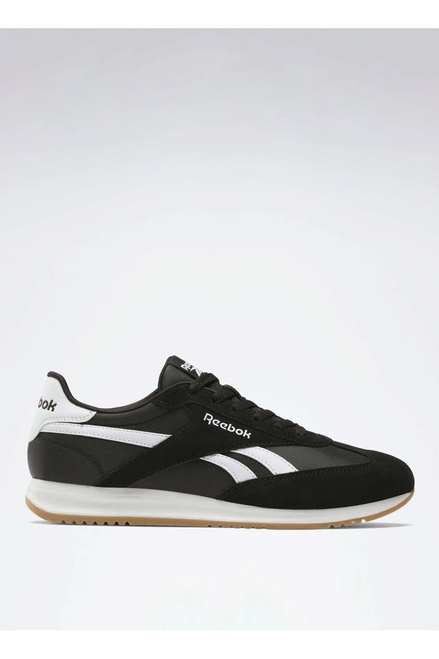 100251859 Run W70 Black Women's Lifestyle Shoes