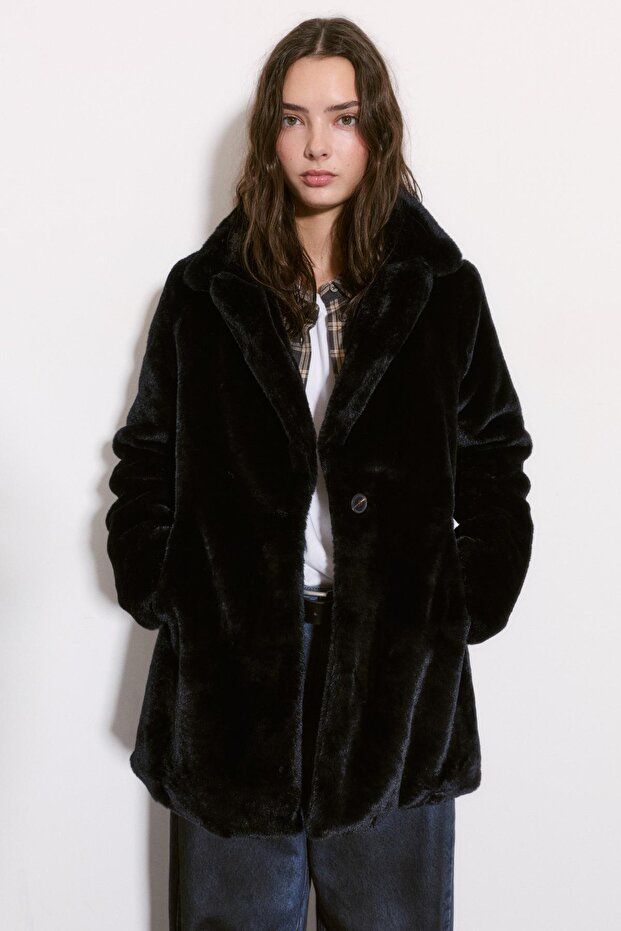 Kürk yakalı kaban - 7