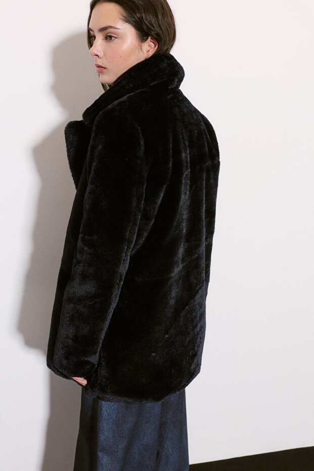 Kürk yakalı kaban - 6