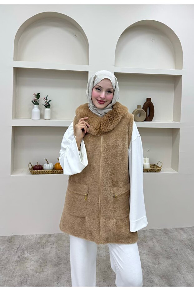 سترة من فرو الأنجورا