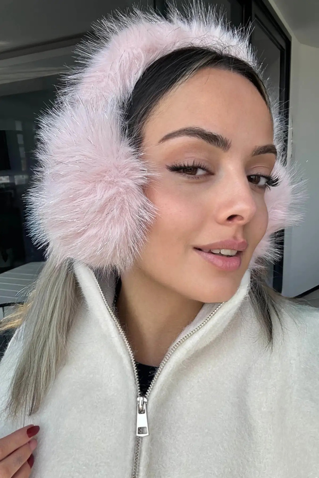 غطاء للأذنين من القطيفة اللامعة - 1