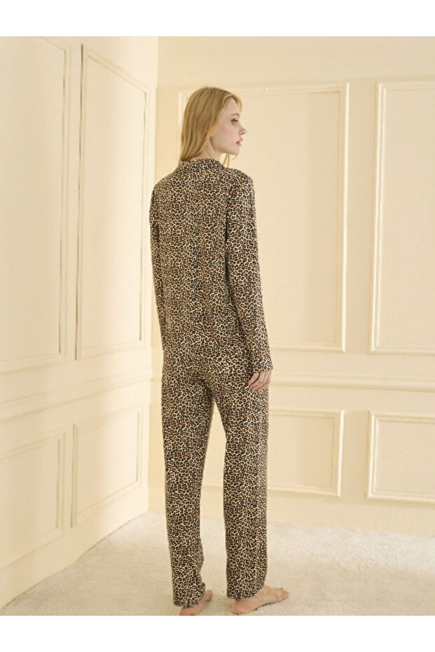 Leopard Patterned Buttoned Pajama Set Sandy - 3