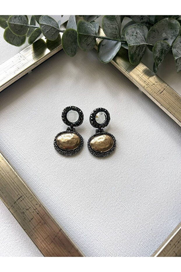 Brand model stone detailed earrings
