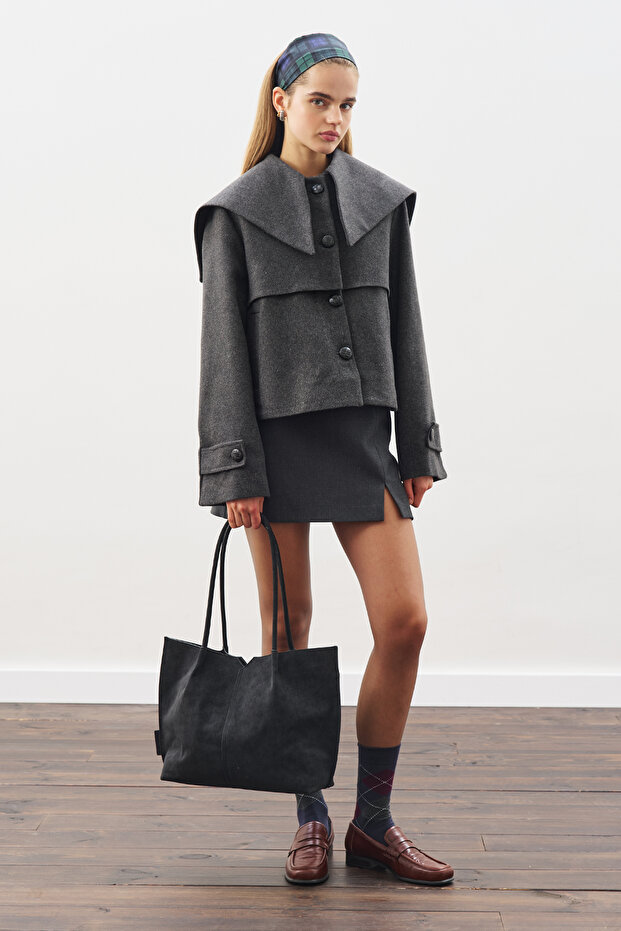 Button-Detail Jacket in Anthracite - 1