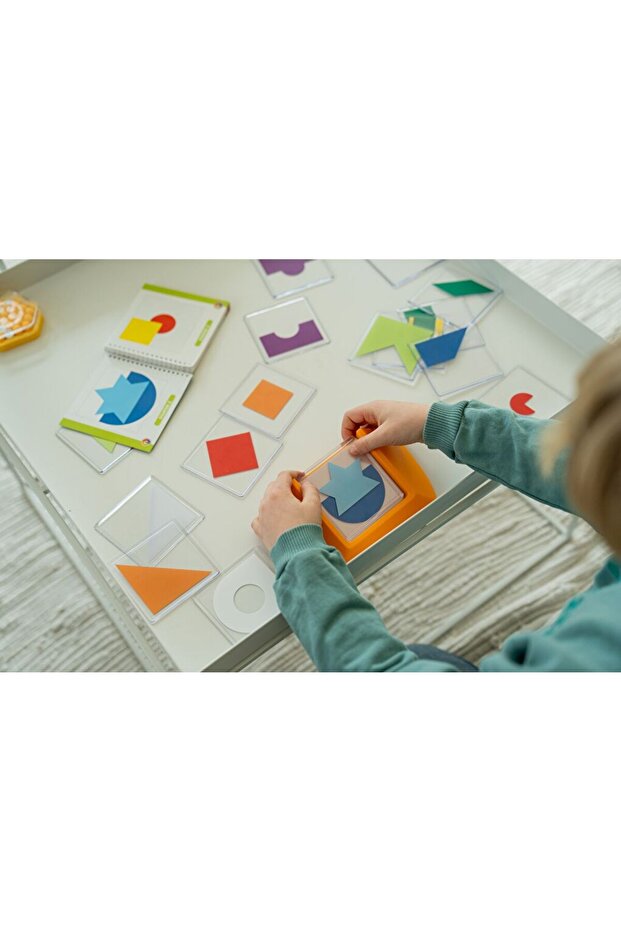 SmartGames Colour Code - 5