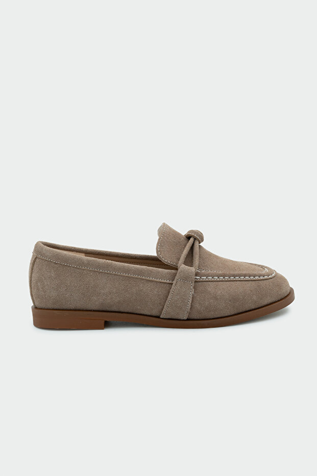 Onapy Mink Suede Flat Sole Knot Detailed Shoes