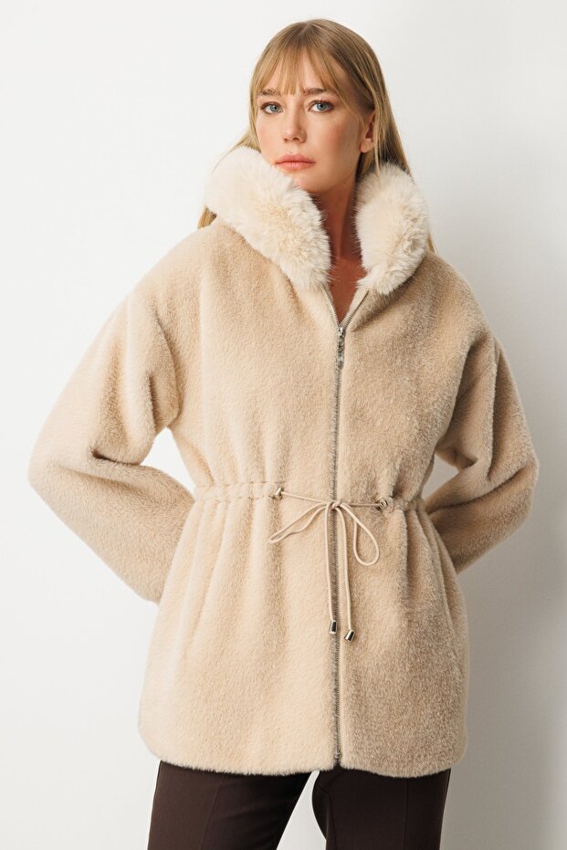 Kapüşonlu Peluş Kaban - 2