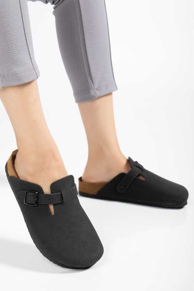 Closed Model Women's Sabo Slippers All Seasons Orthopedic Comfortable Sole