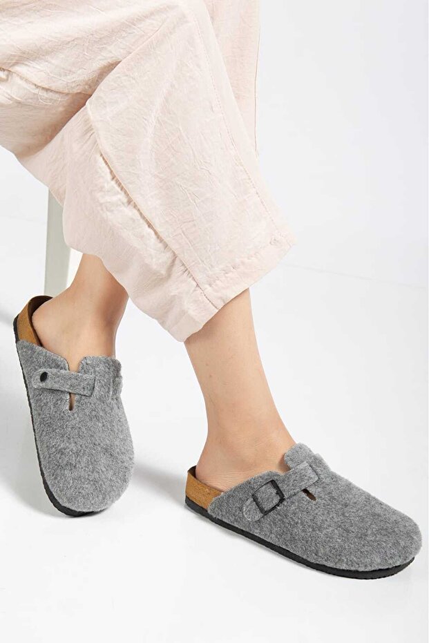 Women's Winter Indoor Model Slippers Orthopedic Sole Comfortable