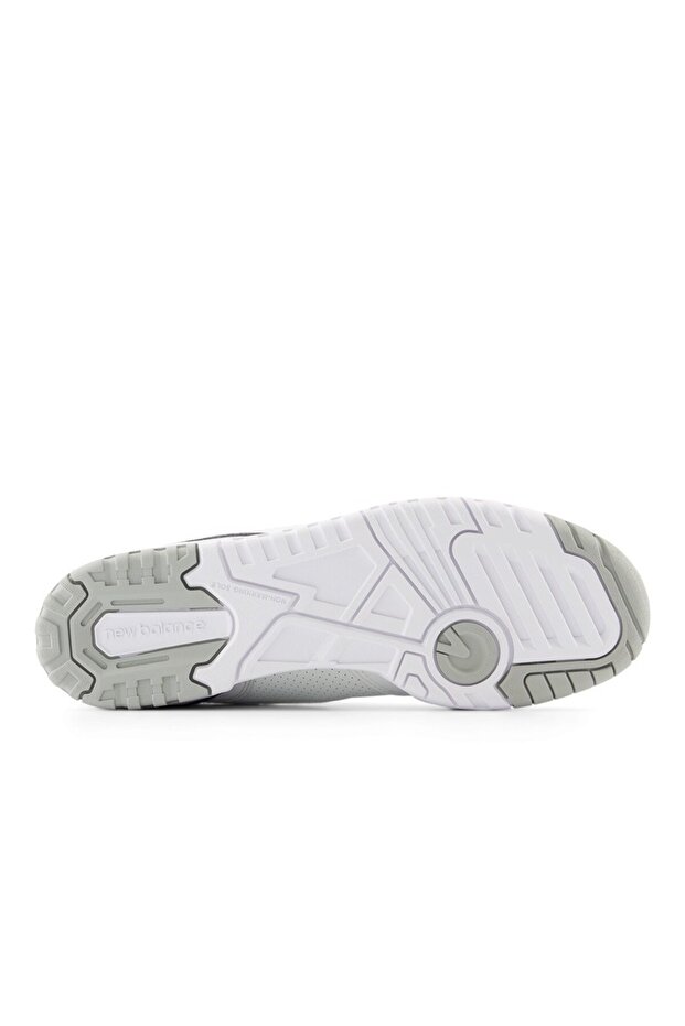 Sports shoes 550 - 5