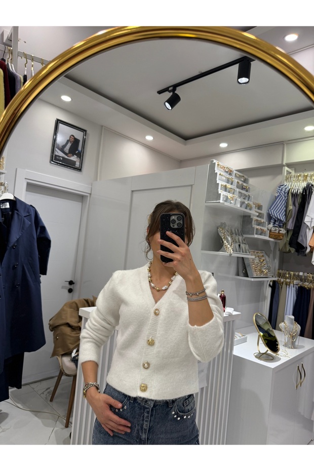 Ekru Düğmeli Hırka - 1