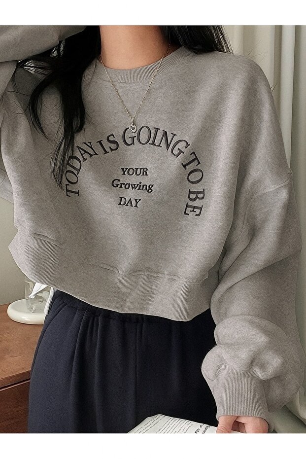 Women's Gray Today Is Going Printed Crop Crew Neck Sweatshirt