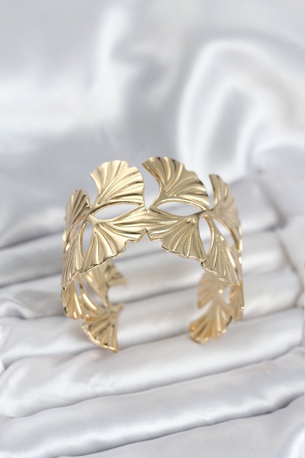 Brass Gold Color Sheet Fan Model Women's Bracelet Tj-Bb8053