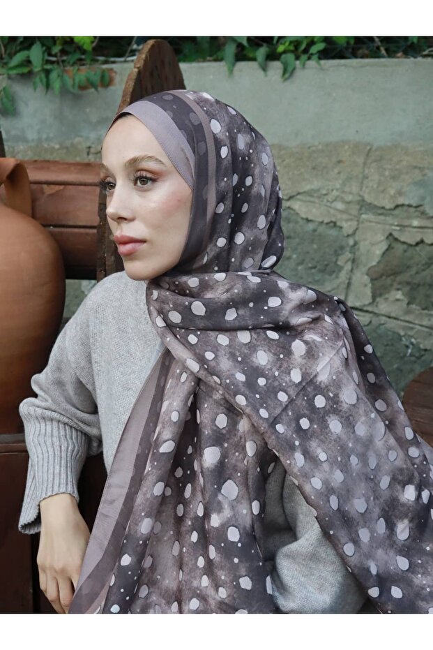 Deer Pattern Lina Shawl - 3