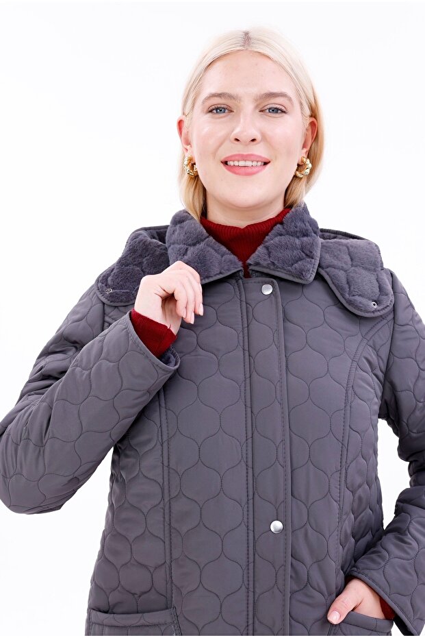 Women's Fur Quilted Coat - Water Repellent Plus Size Winter Coat - Mg001